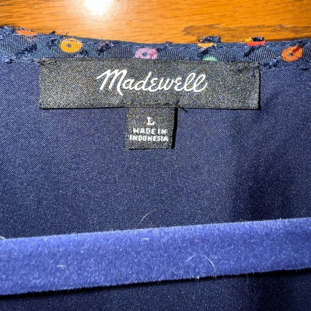 Madewell Lyric Wrap Top in Sugar Dot Size L - Picture 3 of 8